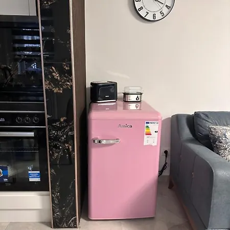 Charmante In Thekla * Лейпциг